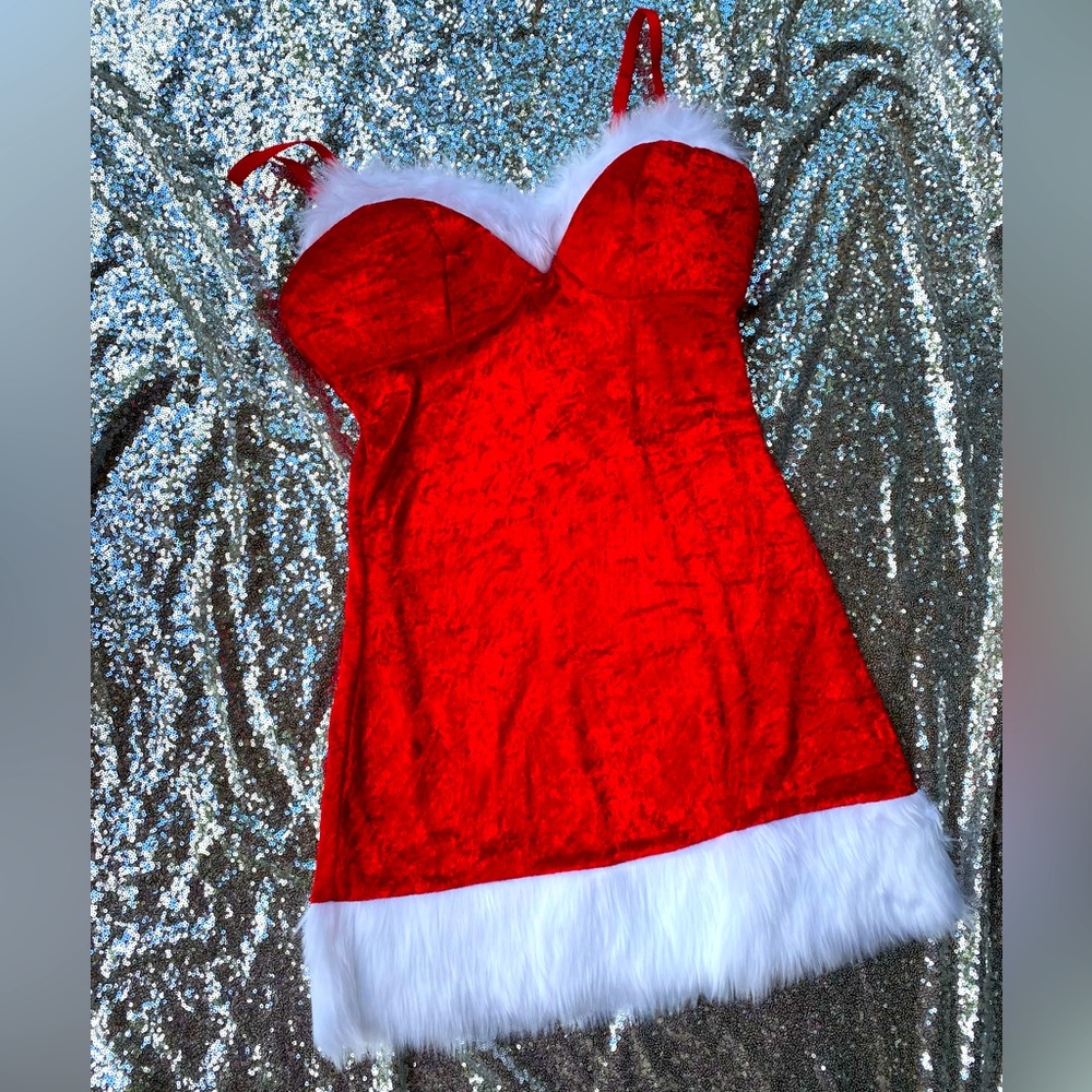 Dreamgirl velvet Santa dress lingerie